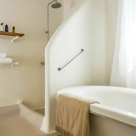 Aegean Lighthouse Villa *