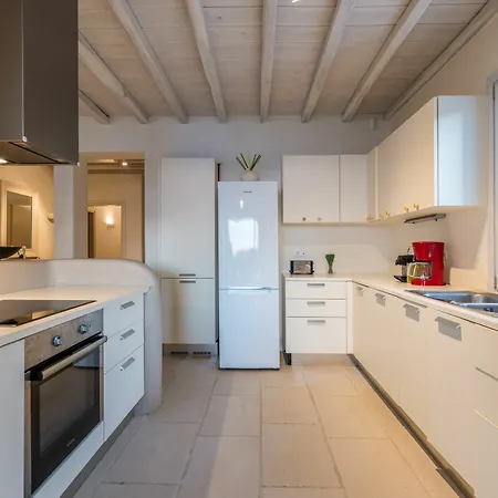 Aegean Lighthouse Вилла